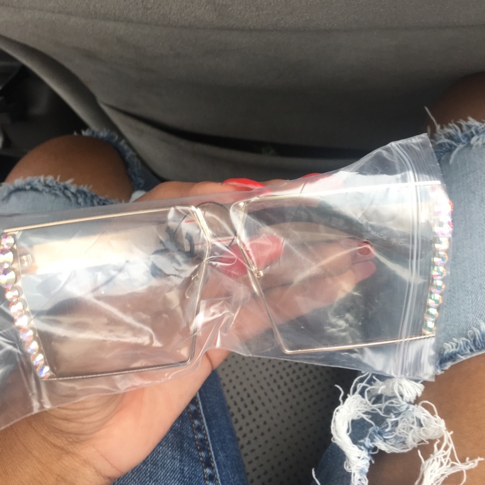 Glasses ,chains